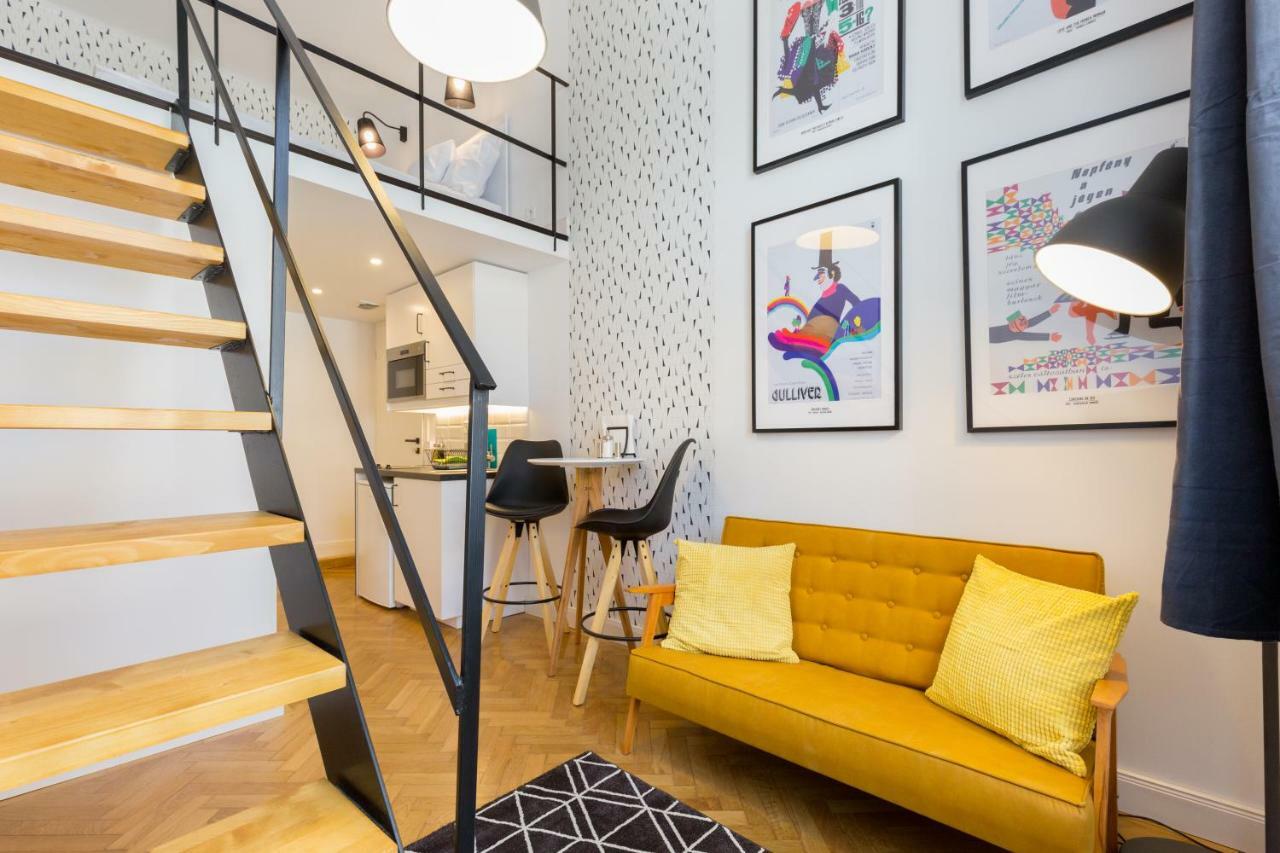 Leah Studios Budapest Luaran gambar