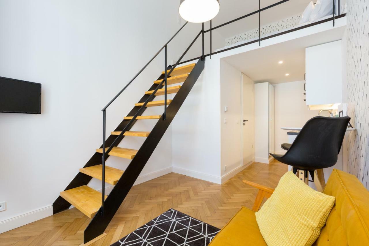Leah Studios Budapest Luaran gambar