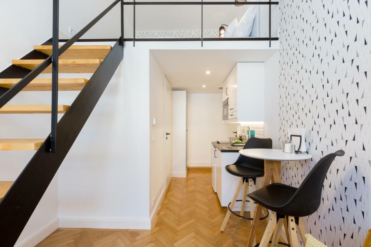 Leah Studios Budapest Luaran gambar