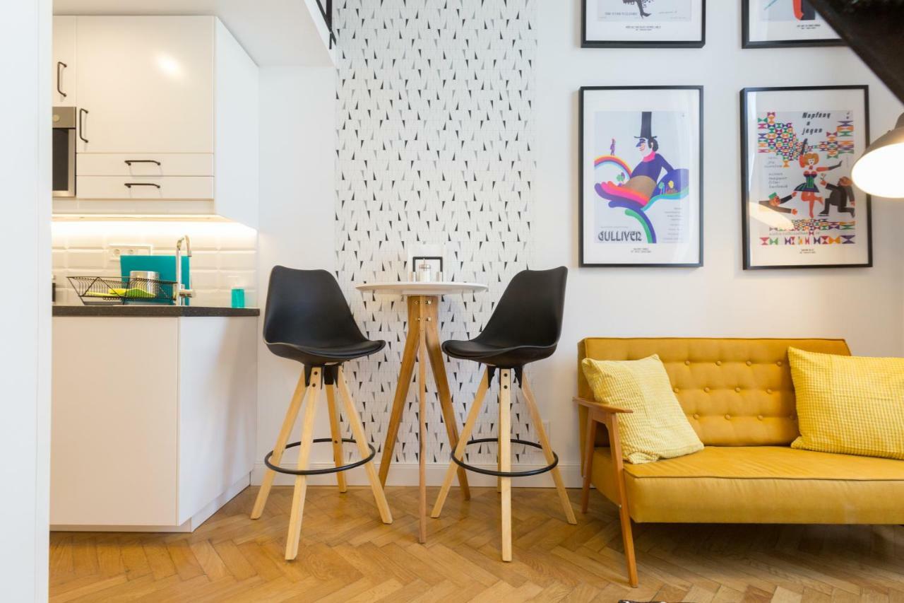 Leah Studios Budapest Luaran gambar