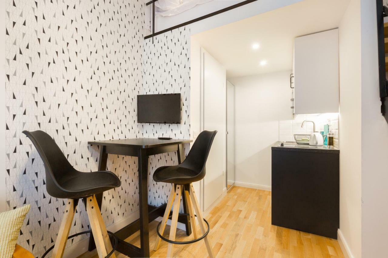 Leah Studios Budapest Luaran gambar