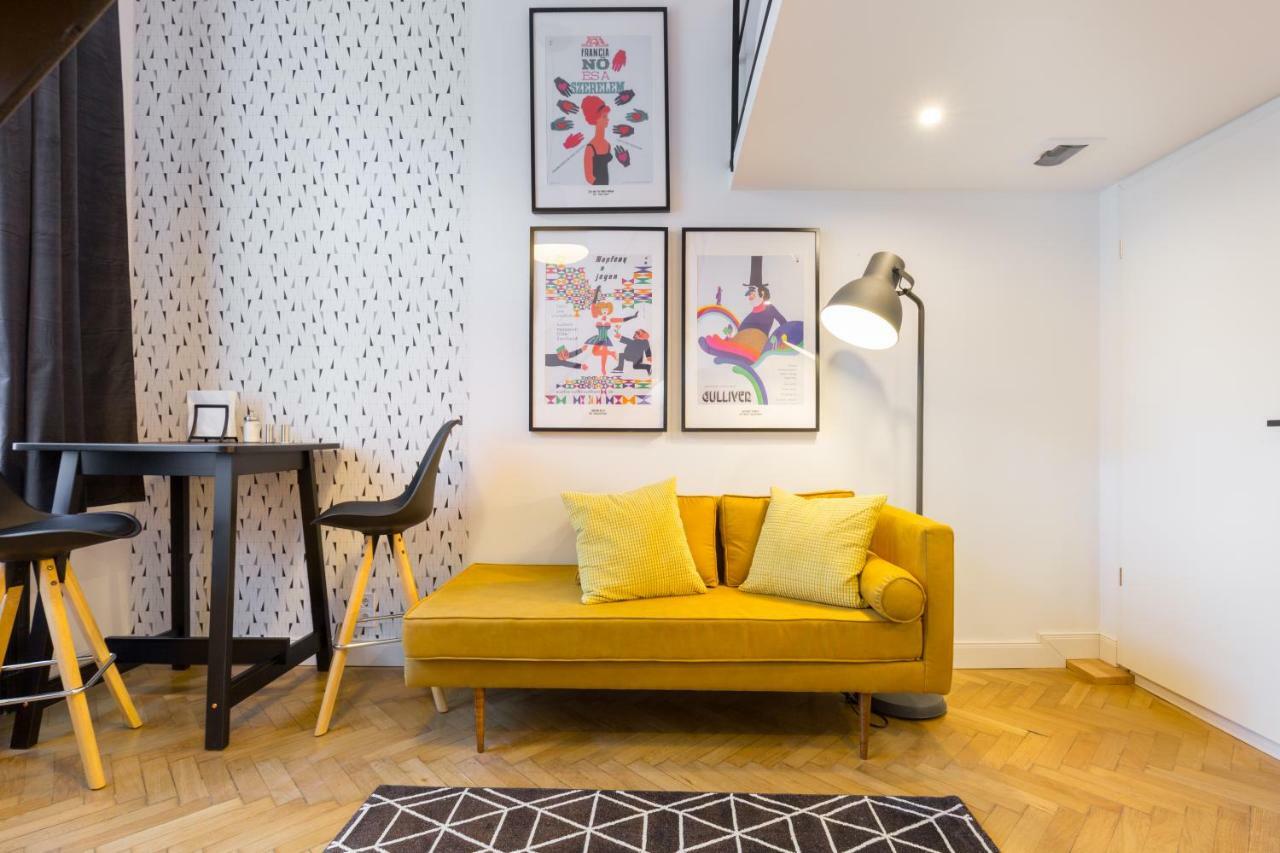 Leah Studios Budapest Luaran gambar